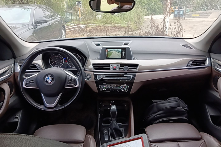 BMW X1 2017 #11 BMW X1 2017 صورة سيارة #11