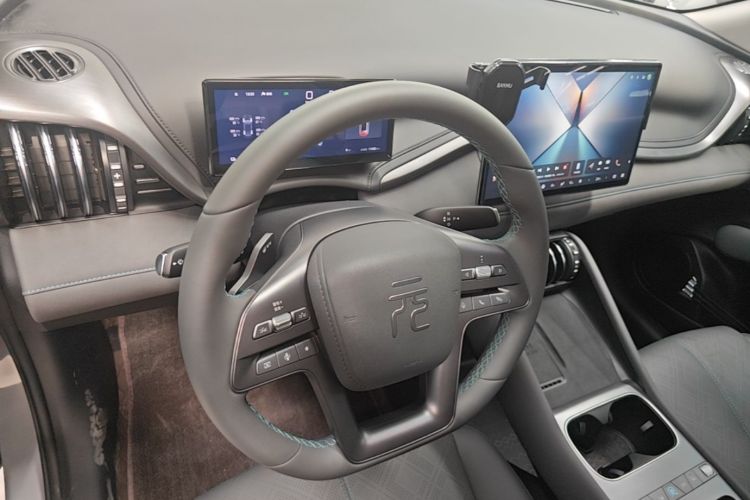 BYD Yuan Plus 2025 #10 BYD Yuan Plus 2025 صورة سيارة #10