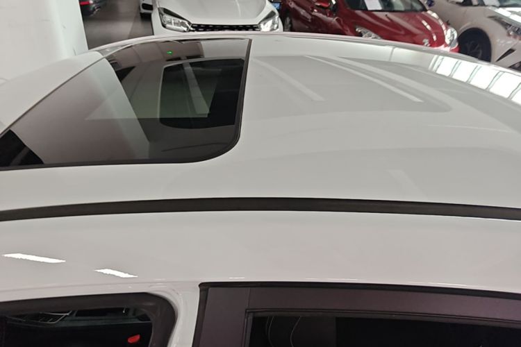 GEELY Emgrand 2021 #25 GEELY Emgrand 2021 car image #25