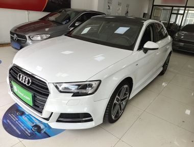 Audi A3 2018 car image 