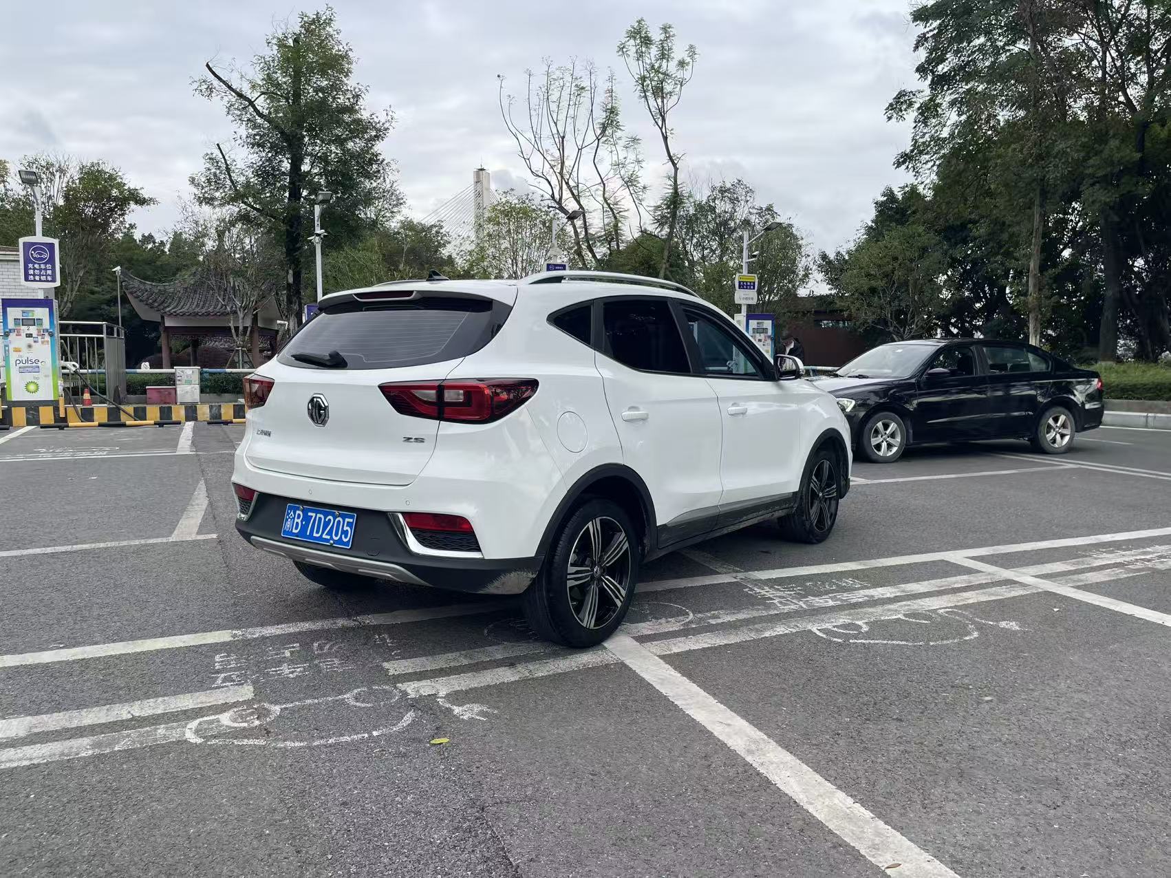 MG ZS 2018 #9 MG ZS 2018 car image #9
