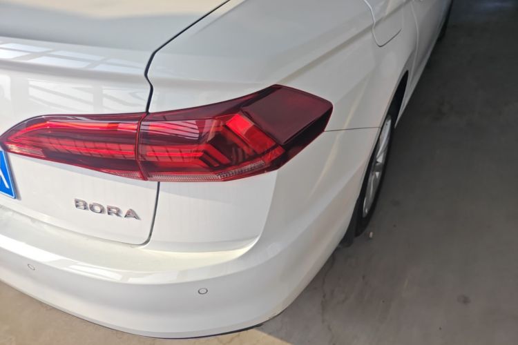Volkswagen Bora 2022 car image #8