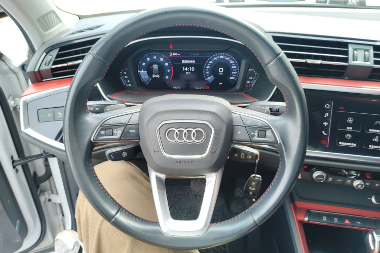 Audi Q3 2020 image de voiture #15