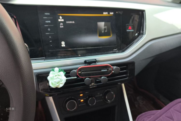 Volkswagen Polo 2021 car image #15