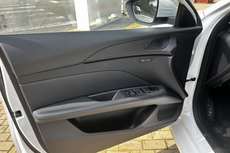 名爵 MG5 2025 汽车图片 #19