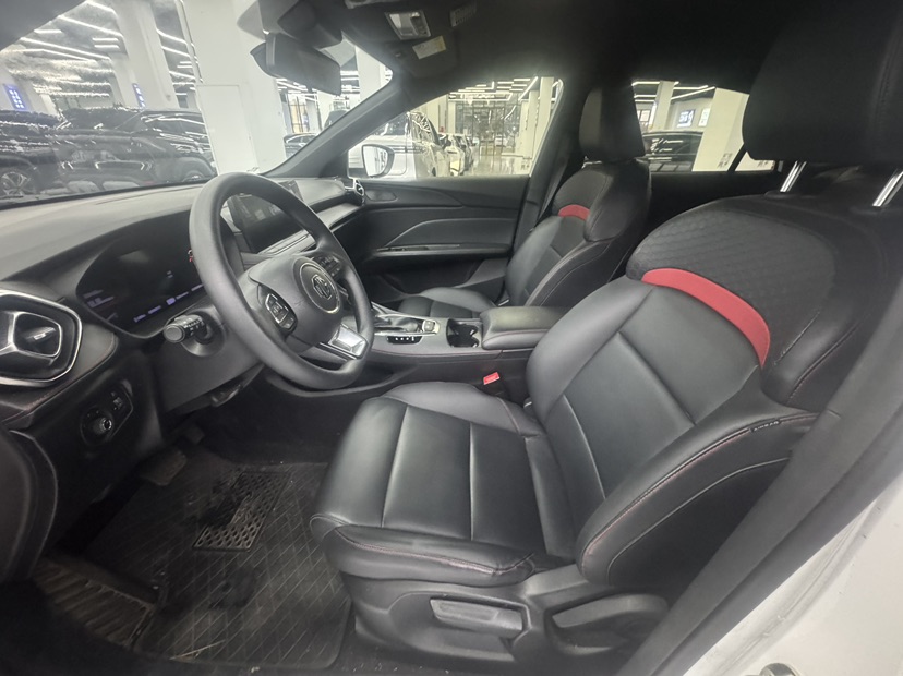 MG 5 2025 car image #4