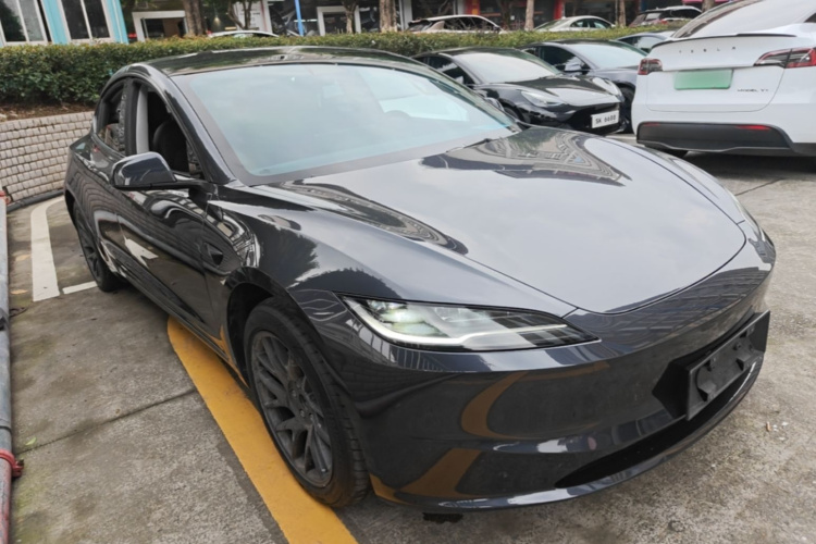 Tesla Model 3 2025 #4 Tesla Model 3 2025 car image #4
