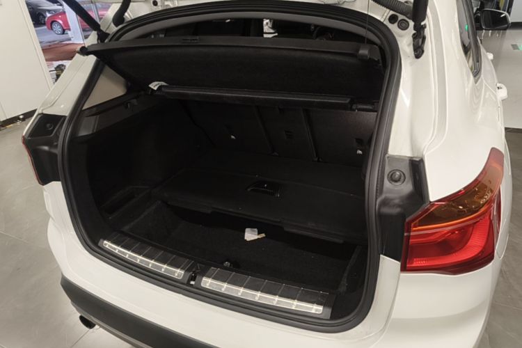 BMW X1 2017 #21 BMW X1 2017 immagine di auto #21