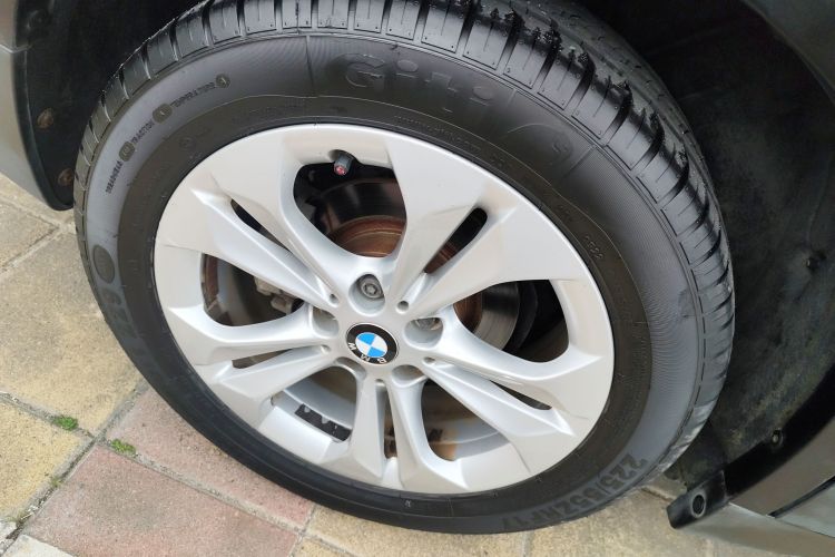 BMW X1 2017 image de voiture #10