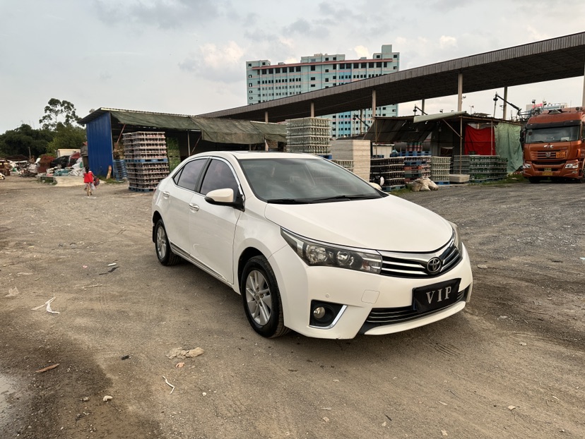 Toyota Corolla 2015 #3 Toyota Corolla 2015 car image #3