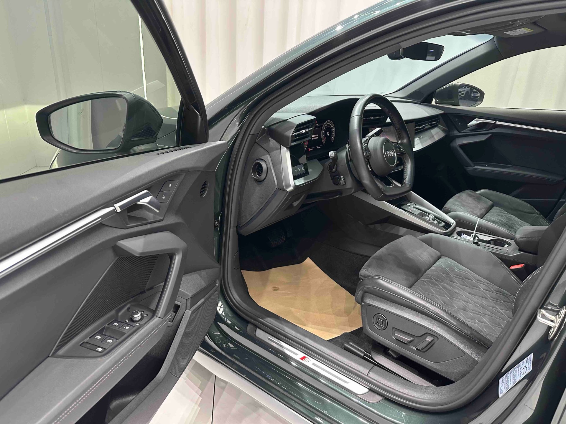 2023 imagem de carro #7