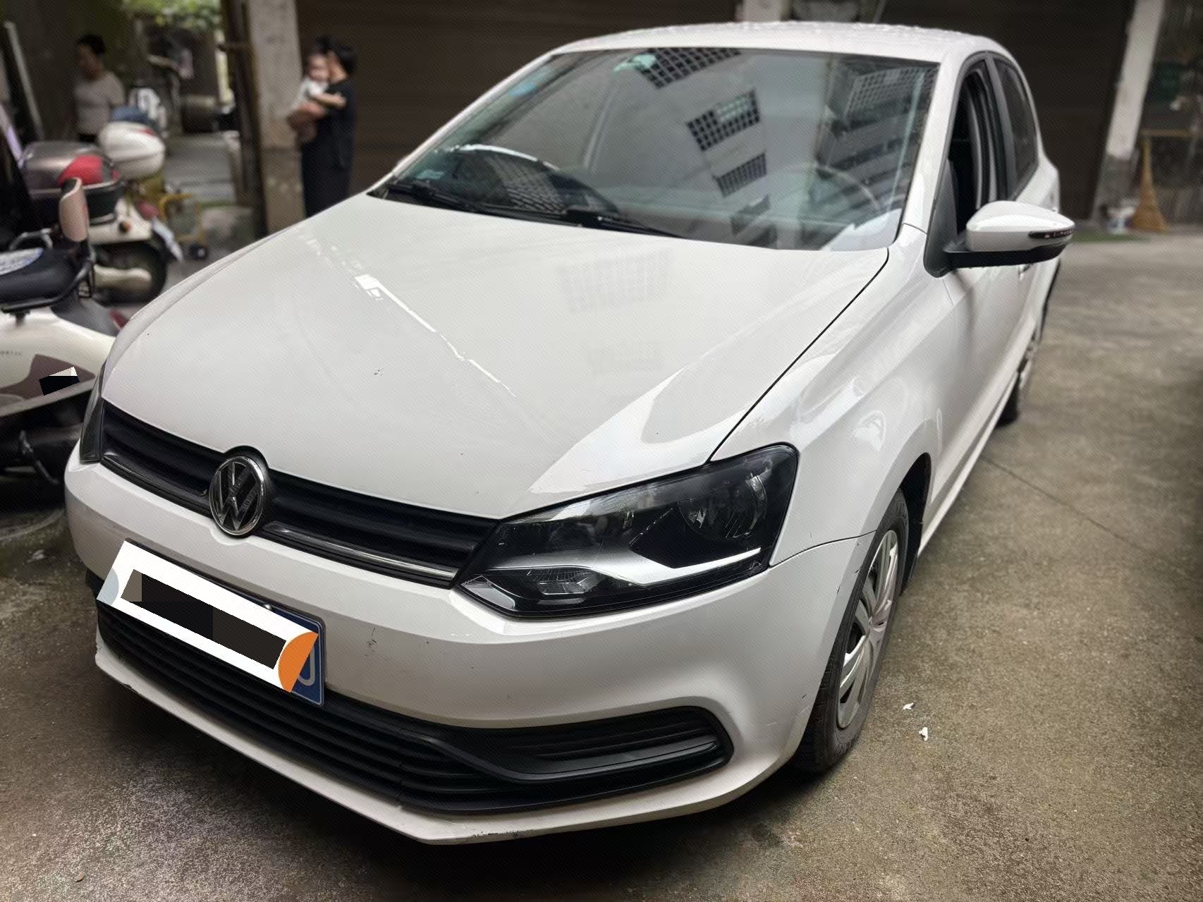 Volkswagen Polo 2018 car image 