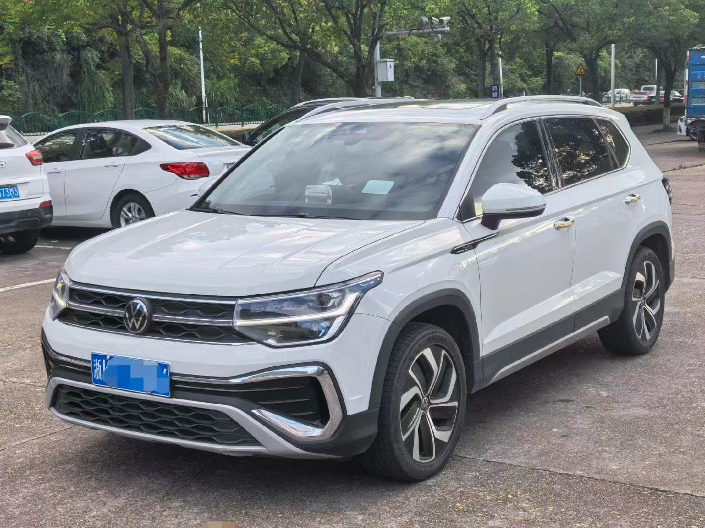2023 2023 immagine di auto