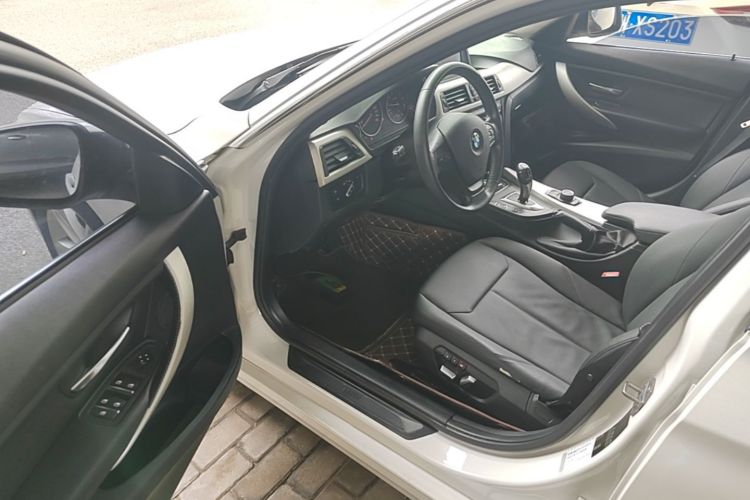 BMW 3 Series 2015 #16 BMW 3 Series 2015 car image #16
