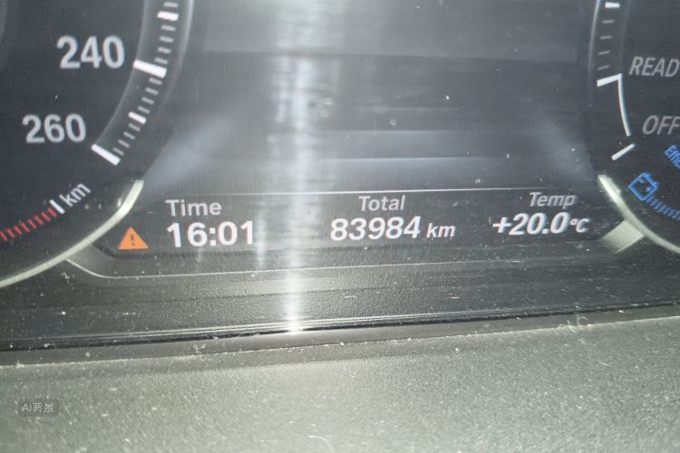 BMW 3 Series 2018 صورة سيارة #14