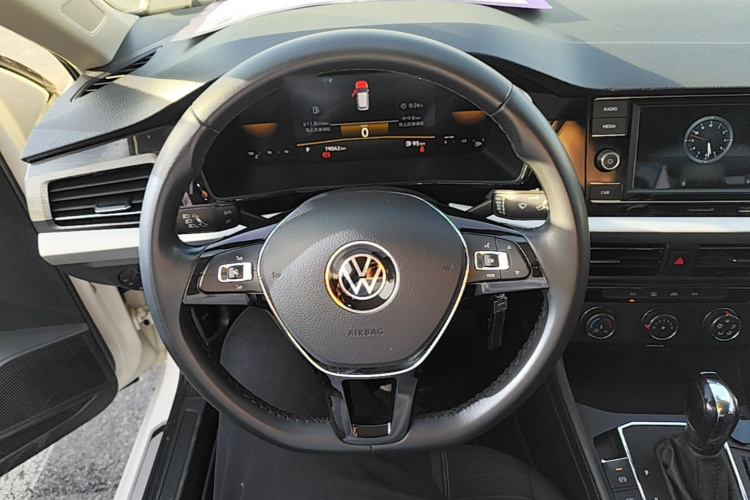 Volkswagen Lavida 2021 #11 Volkswagen Lavida 2021 car image #11