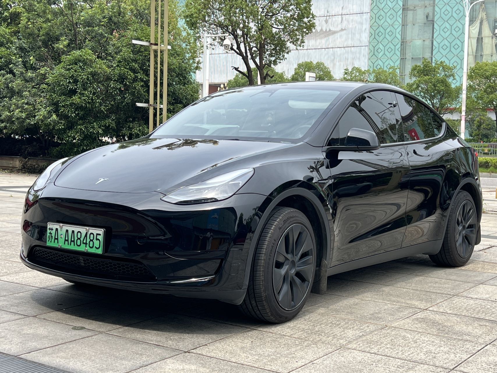 Tesla Model Y 2024 Tesla Model Y 2024 car image