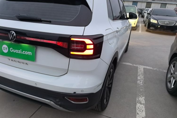 Volkswagen Tacqua 2023 immagine di auto #8