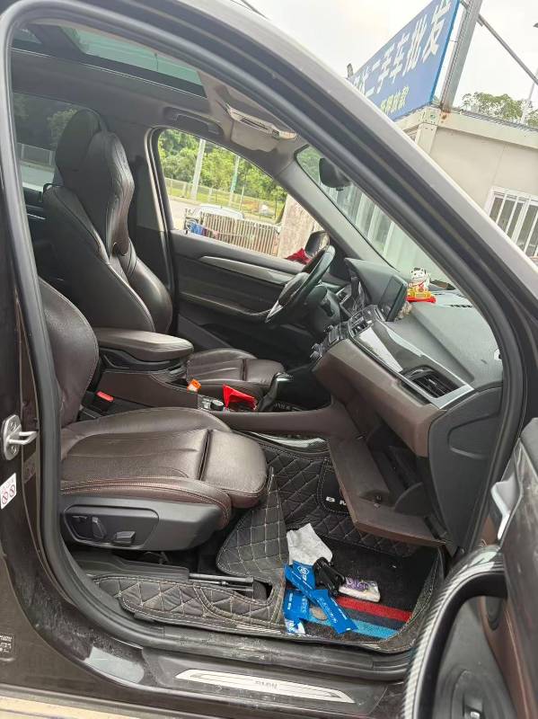 BMW X1 2018 immagine di auto #5