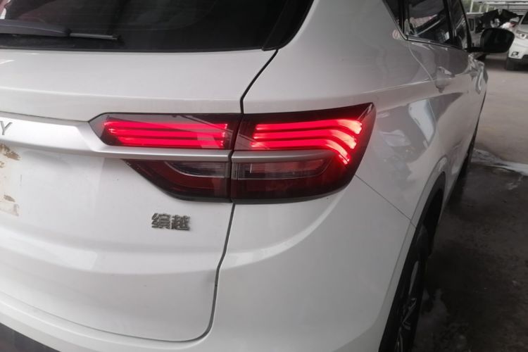 GEELY Coolray 2021 car image #8