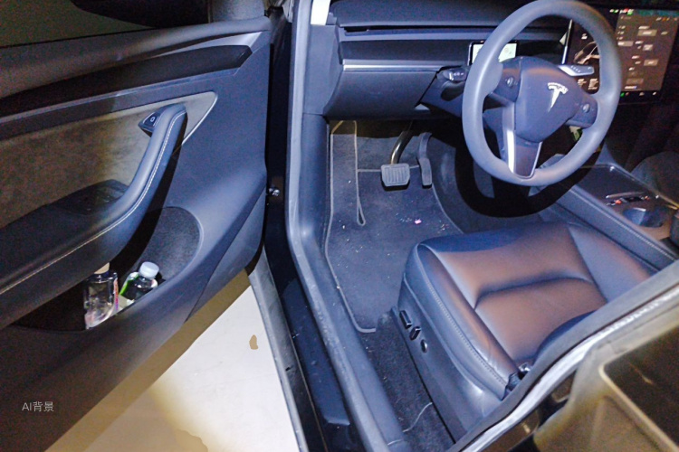Tesla Model Y 2022 صورة سيارة #18