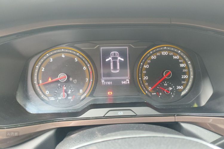 Volkswagen Tharu 2019 car image #14