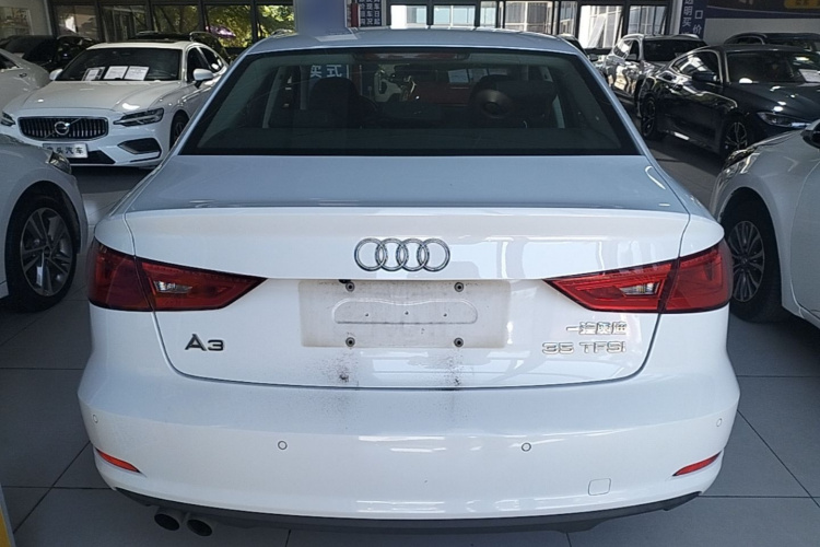 Audi A3 2016 immagine di auto #4