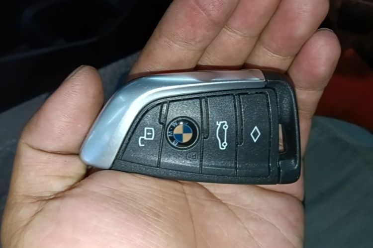 BMW 3 Series 2020 #9 BMW 3 Series 2020 car image #9