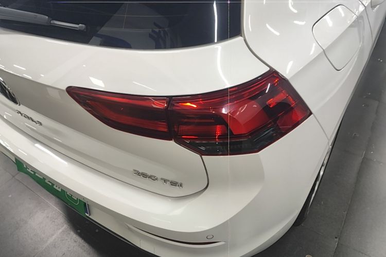 Volkswagen Golf 2022 #8 Volkswagen Golf 2022 صورة سيارة #8