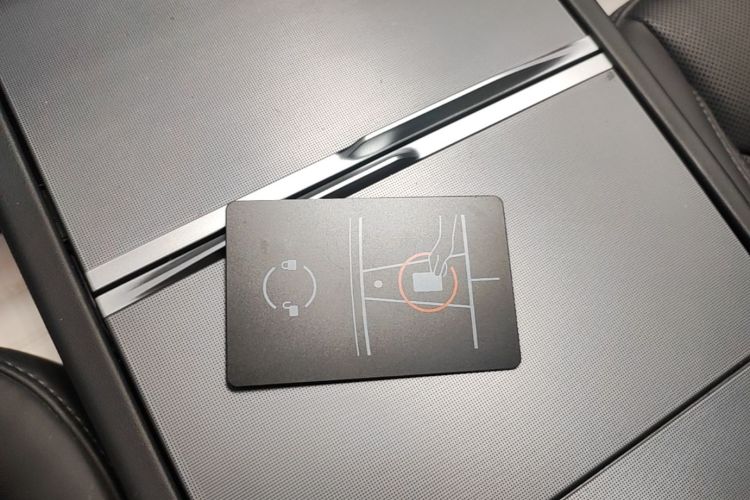 Tesla Model 3 2023 #14 Tesla Model 3 2023 car image #14