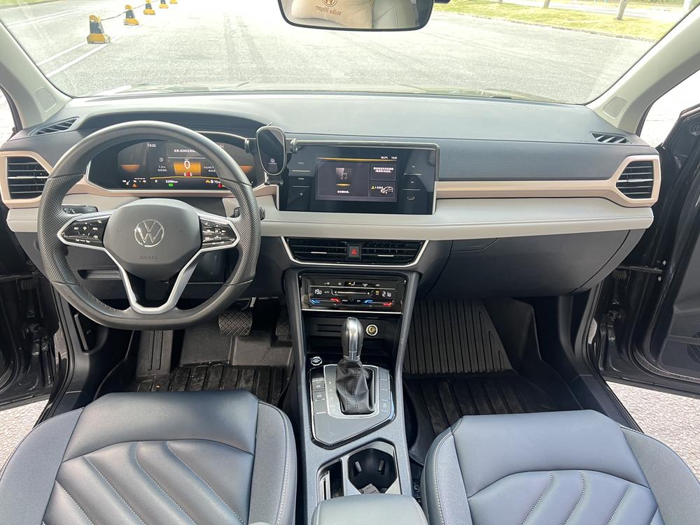 Volkswagen Tharu 2023 صورة سيارة #12