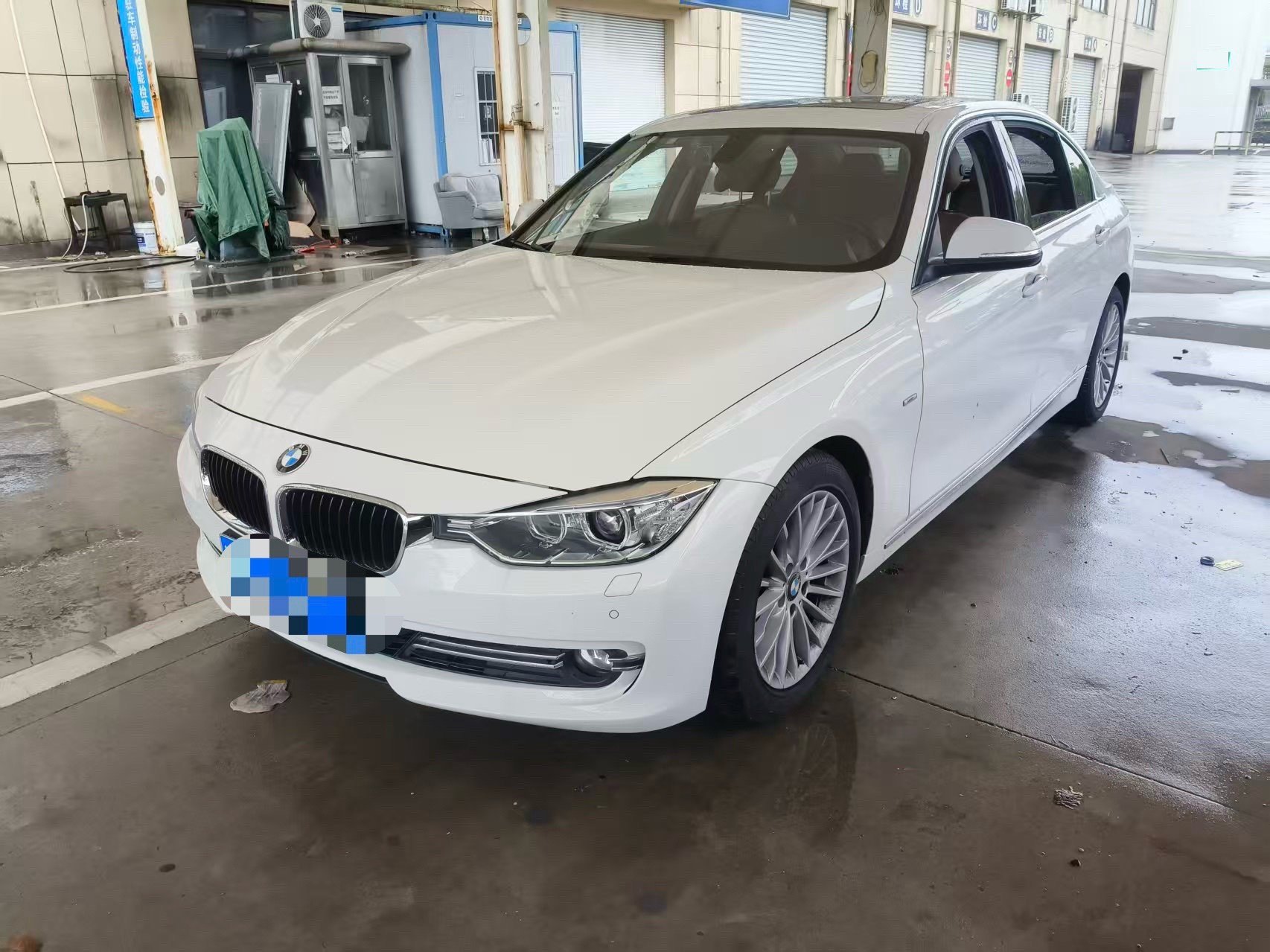 BMW 3 Series 2015 car image 