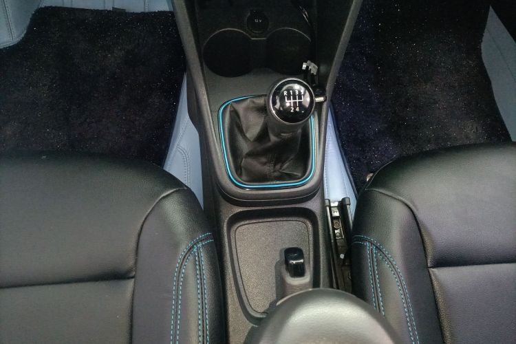 Volkswagen Polo 2016 #14 Volkswagen Polo 2016 car image #14