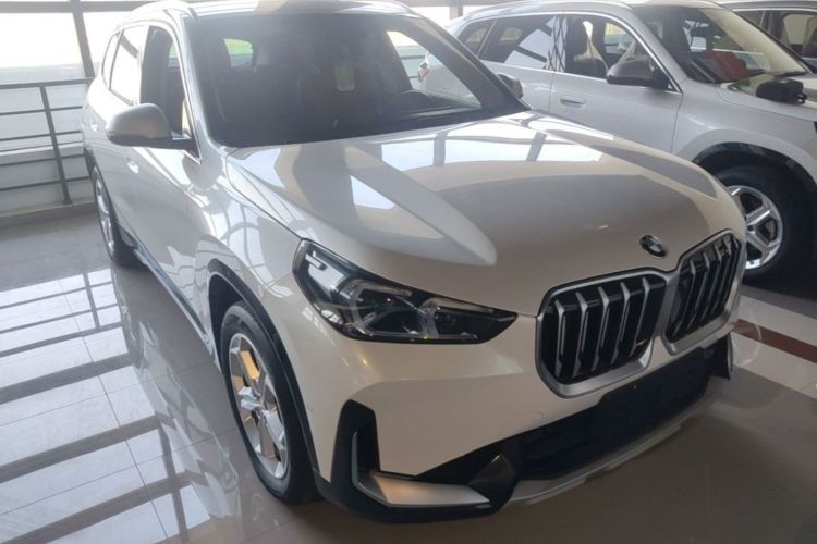 BMW X1 2023 car image #4