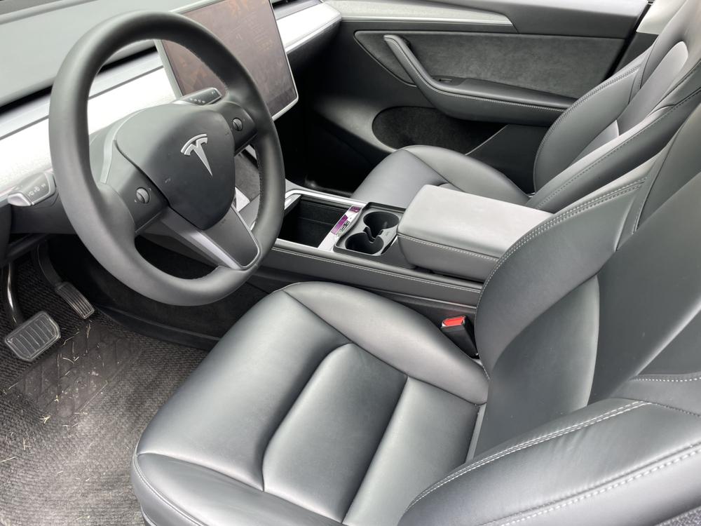 Tesla Model Y 2023 #10 Tesla Model Y 2023 immagine di auto #10