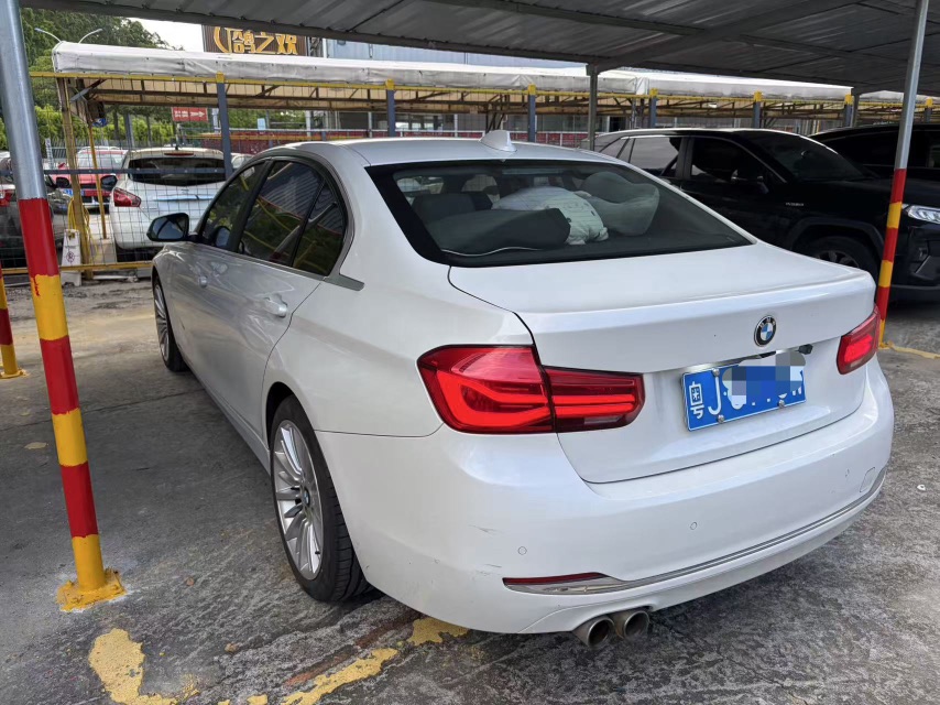 BMW 3 Series 2018 #6 BMW 3 Series 2018 car image #6