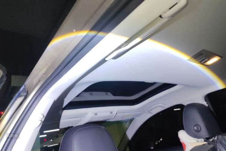 Volkswagen Golf 2019 car image #20