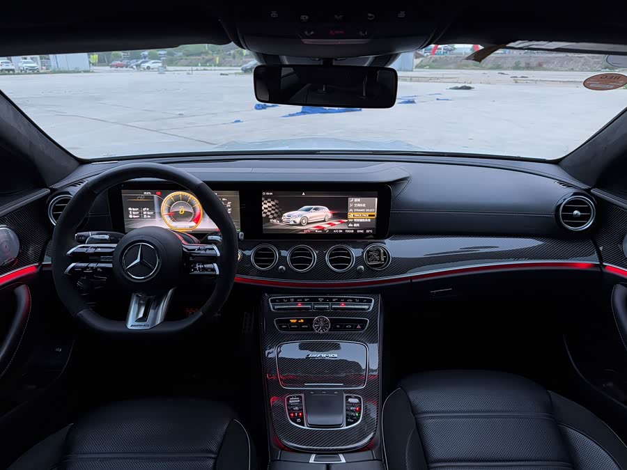 Mercedes-Benz E AMG 2019 immagine di auto #28