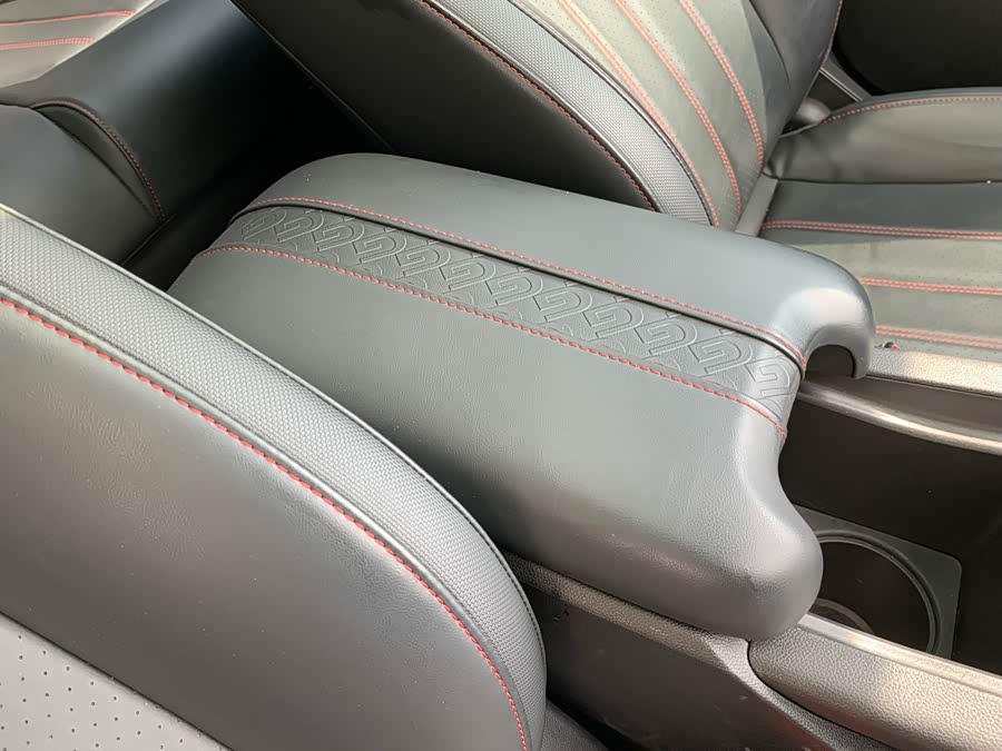 GAC Trumpchi Empow 2023 car image #28