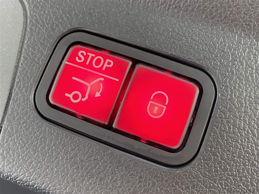 Mercedes-Benz GLE Coupe 2022 #28 Mercedes-Benz GLE Coupe 2022 car image #28