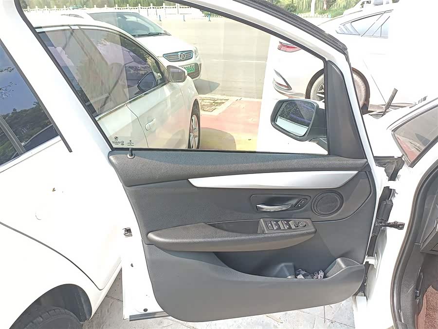 BMW 2 Series Gran Tourer 2020 car image #28