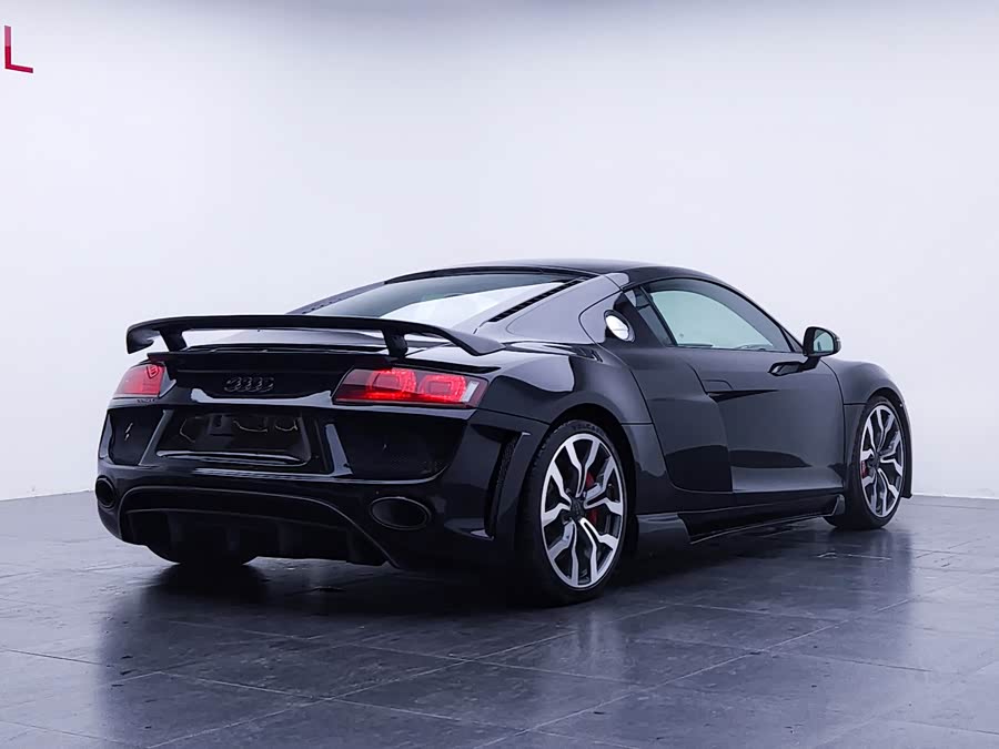 BMW 1 Series (Imported) 2011 car image #28