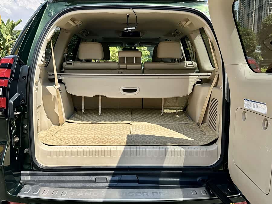 Toyota Land Cruiser Prado 2018 immagine di auto #28