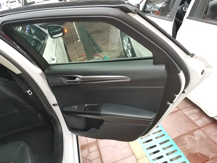 Ford Mondeo New Energy 2020 car image #28