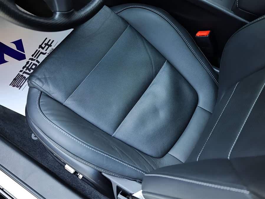 HongQi H7 2021 car image #28