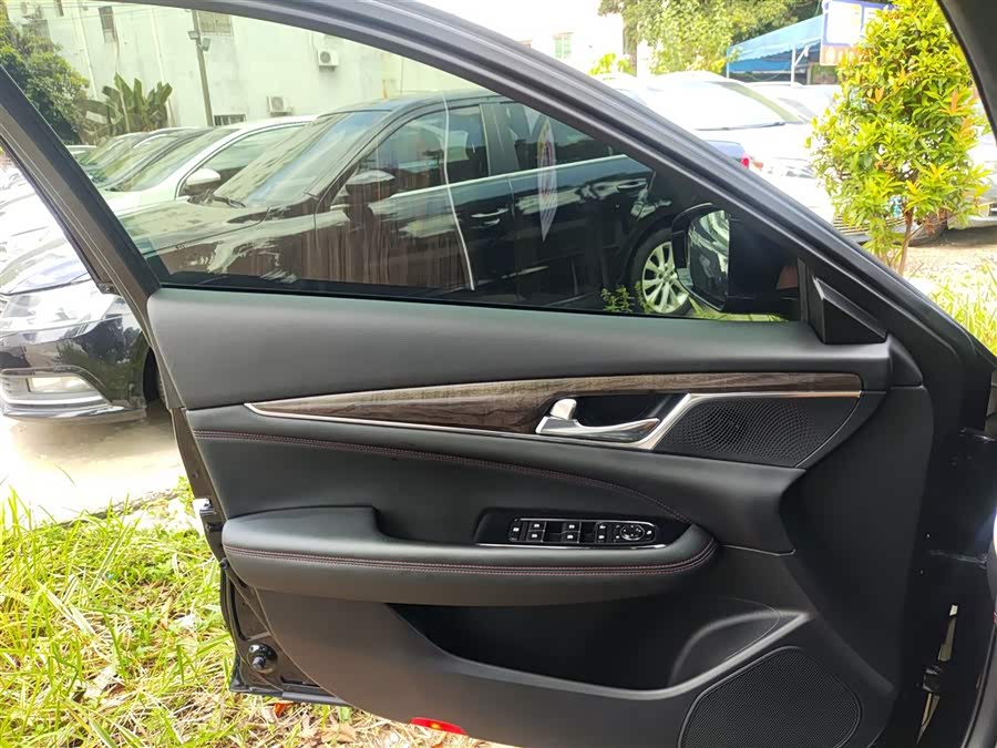 GAC Trumpchi GA8 2021 car image #28