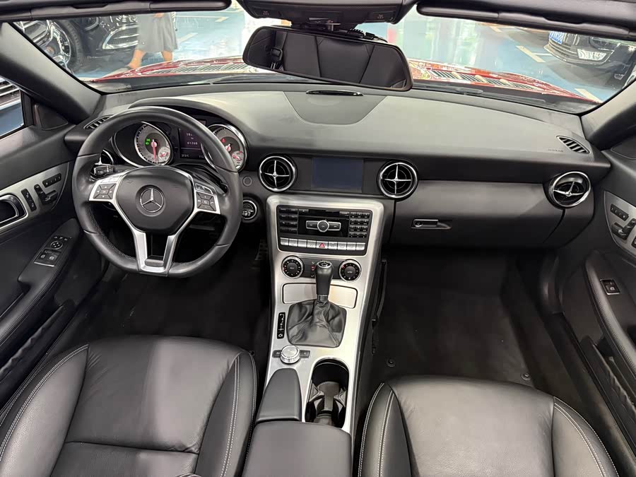 Mercedes-Benz SLK Class 2014 car image #28