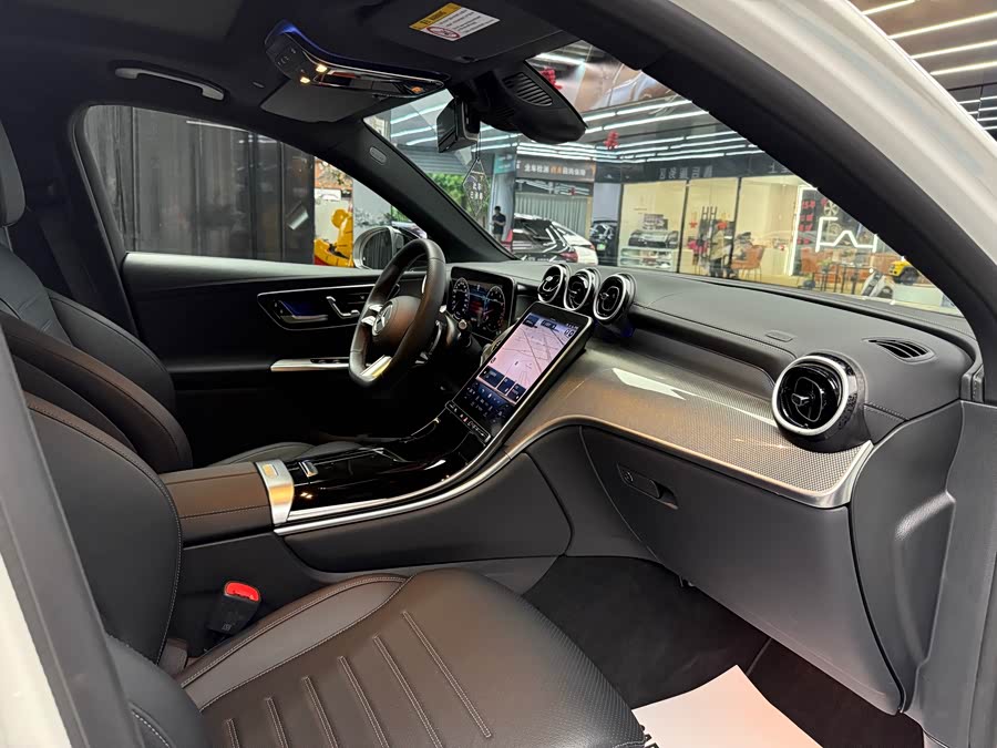 Mercedes-Benz GLC Coupe 2024 imagem de carro #28