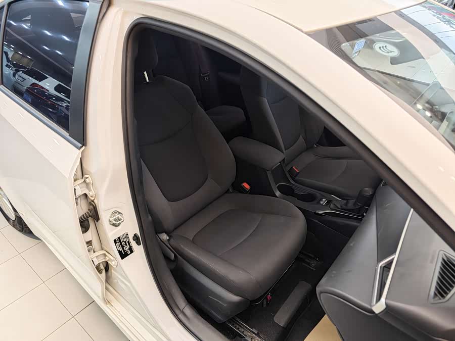 Toyota Corolla 2022 car image #28
