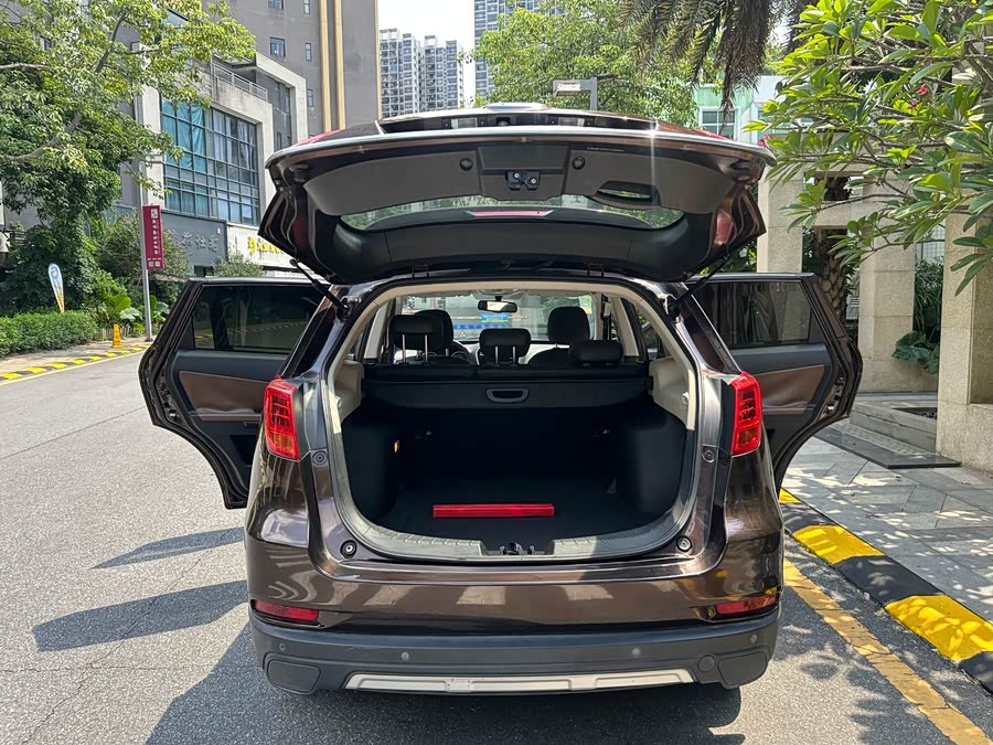 GAC Trumpchi GS5 Super 2016 car image #28